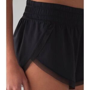 LULULEMON ATHLETICA Anew Short (4') Black Size 4